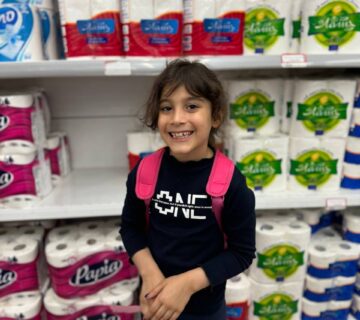 اردو مدرسه به هایپرمارکت