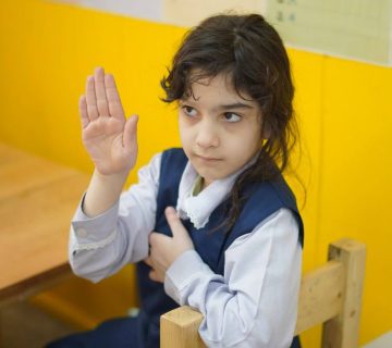 رعایت قوانین مدرسه